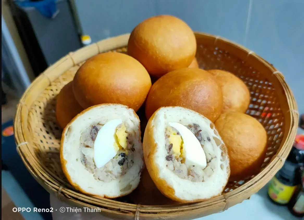 Bánh bao chiên kinh doanh - To Thien Thanh
