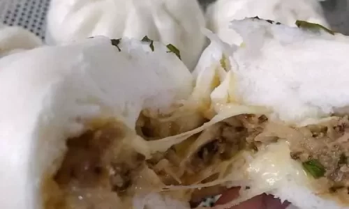 Bánh bao nhân bò phô mai – Phuong Hoang