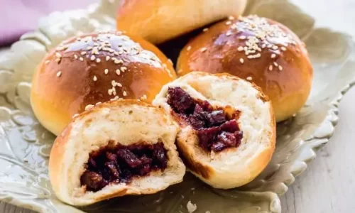 Bánh bao nướng nhân xá xíu – The Dumpling Sisters Cookbook