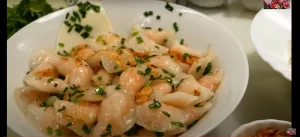 Bánh bột lọc trần – Vành Khuyên