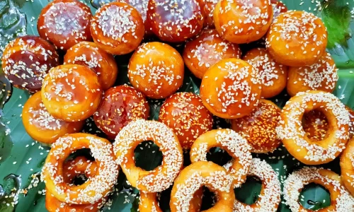 Bánh cam, bánh còng – To Thien Thanh