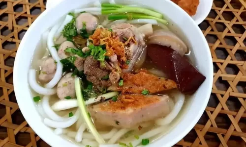 Bánh canh chả cá Nha Trang / Phan Rang – Nguyen Thuy Nhu