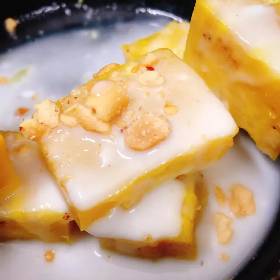 Bánh chuối hấp - Thu Trang Nguyen