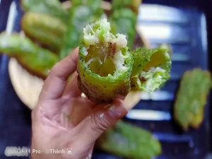 Bánh chuối chiên lá dứa – Tô Thiện Thành