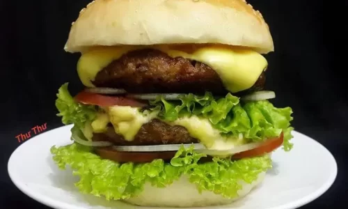 Bánh hamburger bò – Thư Thư