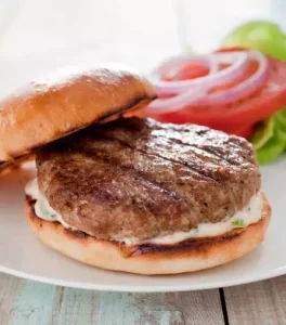 Bánh hamburger gà tây nướng