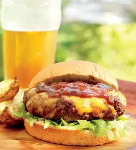 Bánh hamburger sốt BBQ phô mai
