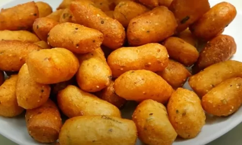 Bánh khoai tây kén – Vanh Khuyen