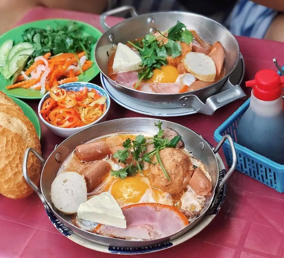 Bánh mì chảo Tabuking - Thanh Bùi