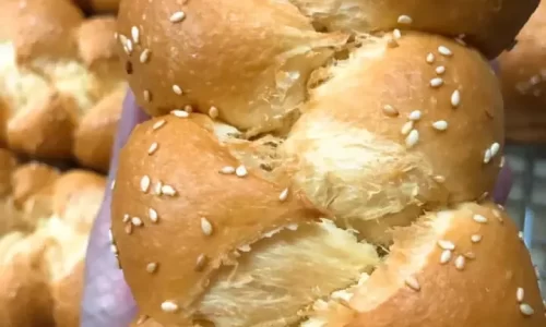 Bánh mì hoa cúc – Nguyen Hai Hanh