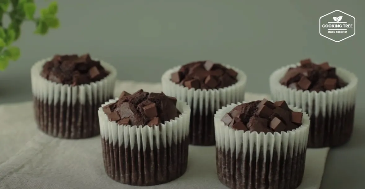 Bánh muffin socola chip - The Cooking Tree