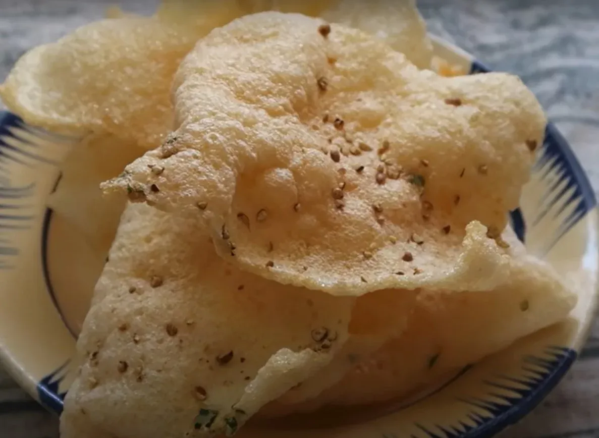 Bánh phồng tôm chuẩn ngon hơn ngoài bán - Natha Food