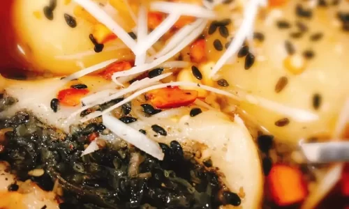 Bánh trôi tàu (Sủi dìn) – Thu Trang Nguyen