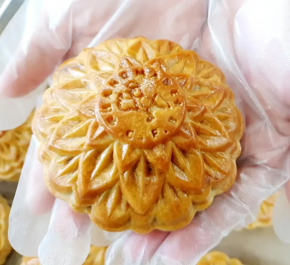 Bánh Trung Thu Truyền Thống Thập Cẩm Chay - Thụy Như