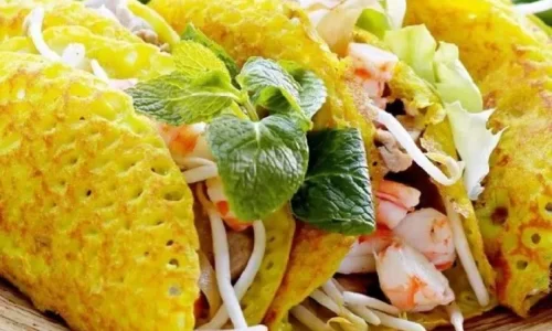 Bánh xèo – Pha bột bánh xèo – Nghi’s Kitchen