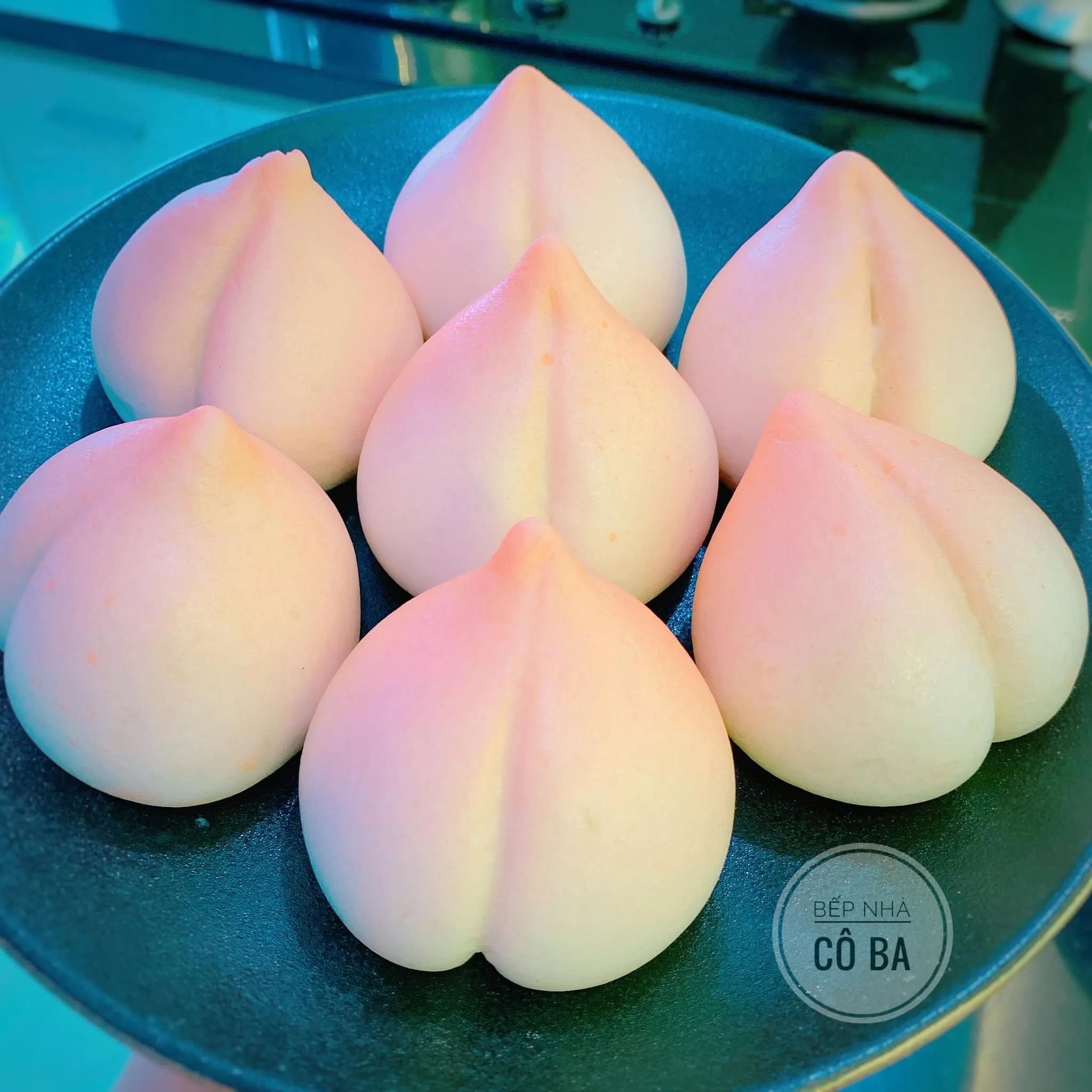 Bánh bao tạo hình - Bánh bao trái đào - Ngan Pham