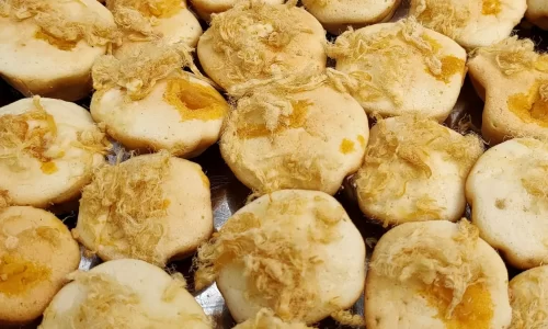 Bánh bông lan nướng than – To Thien Thanh