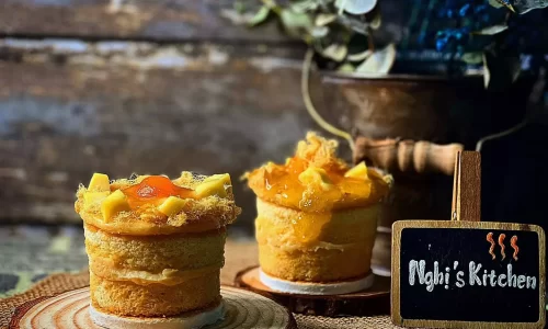 Bánh bông lan trứng muối mini – Nghi’s Kitchen