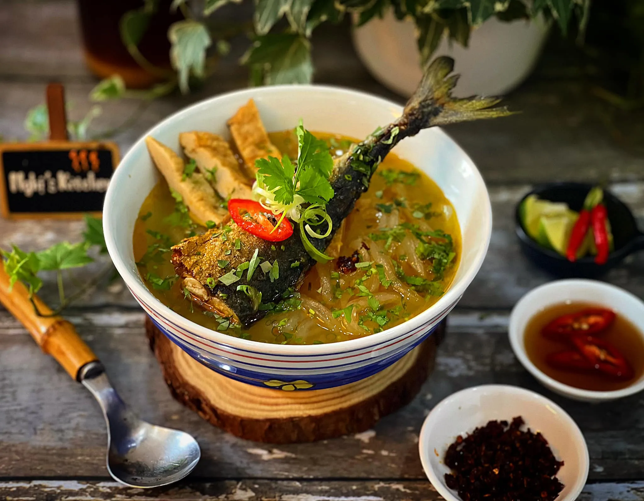 Bánh canh cá nục chiên - Sốt bánh canh - Nghi's Kitchen