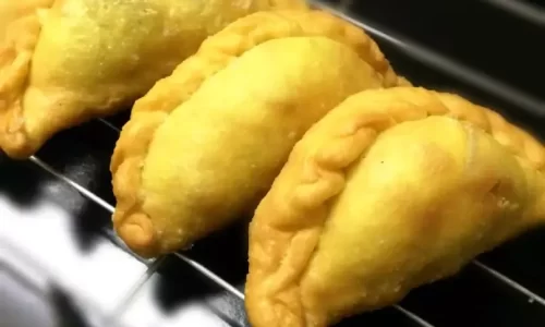 Bánh gối nhân mặn – Memory
