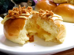 Bánh mì phô mai tan chảy – Lam Anh Dao
