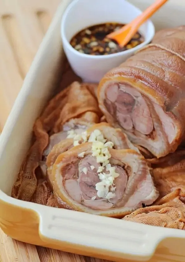 Bắp chân giò hầm