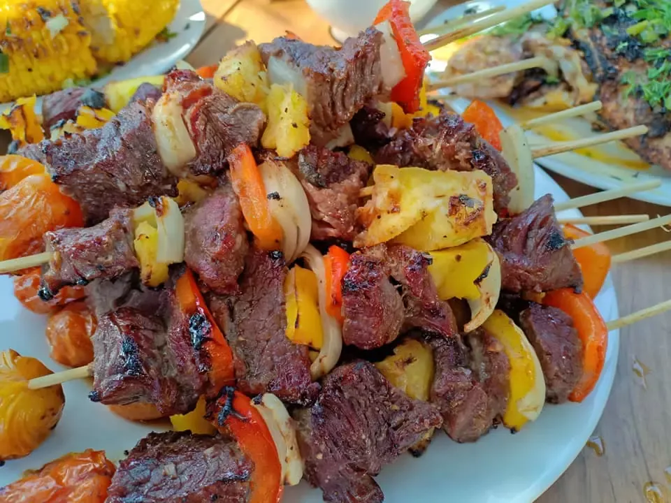 Xiên bò nướng sốt nướng tương thượng hạng - Nghi's Kitchen