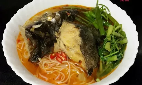 Bún đầu cá bóp vị lẩu thái chua cay