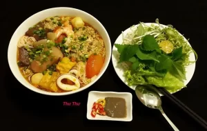 Bún riêu hải sản – Thư Thư