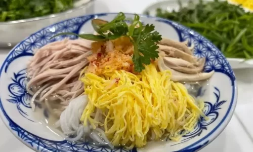 Bún thang – Christine Ha
