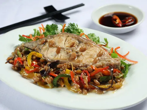 Cá điêu hồng chưng tương