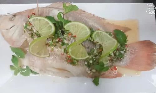 Cá hấp sốt Thái – Huỳnh Hiếu Nguyễn