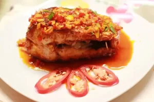 Cá lóc sốt tỏi ớt