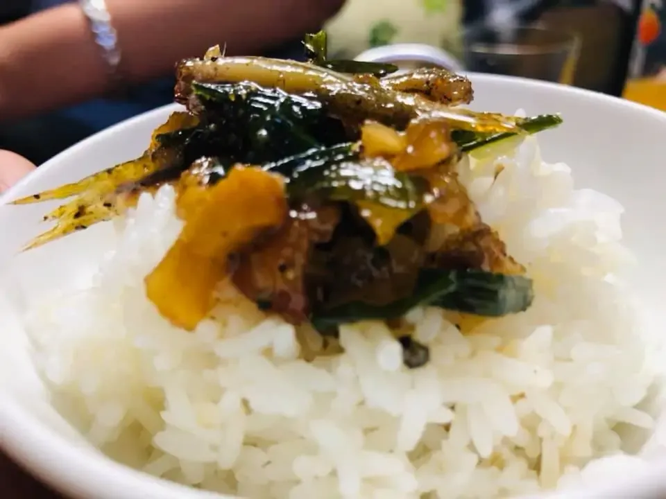 Cá lòng tong kho tiêu - Thanh Bùi