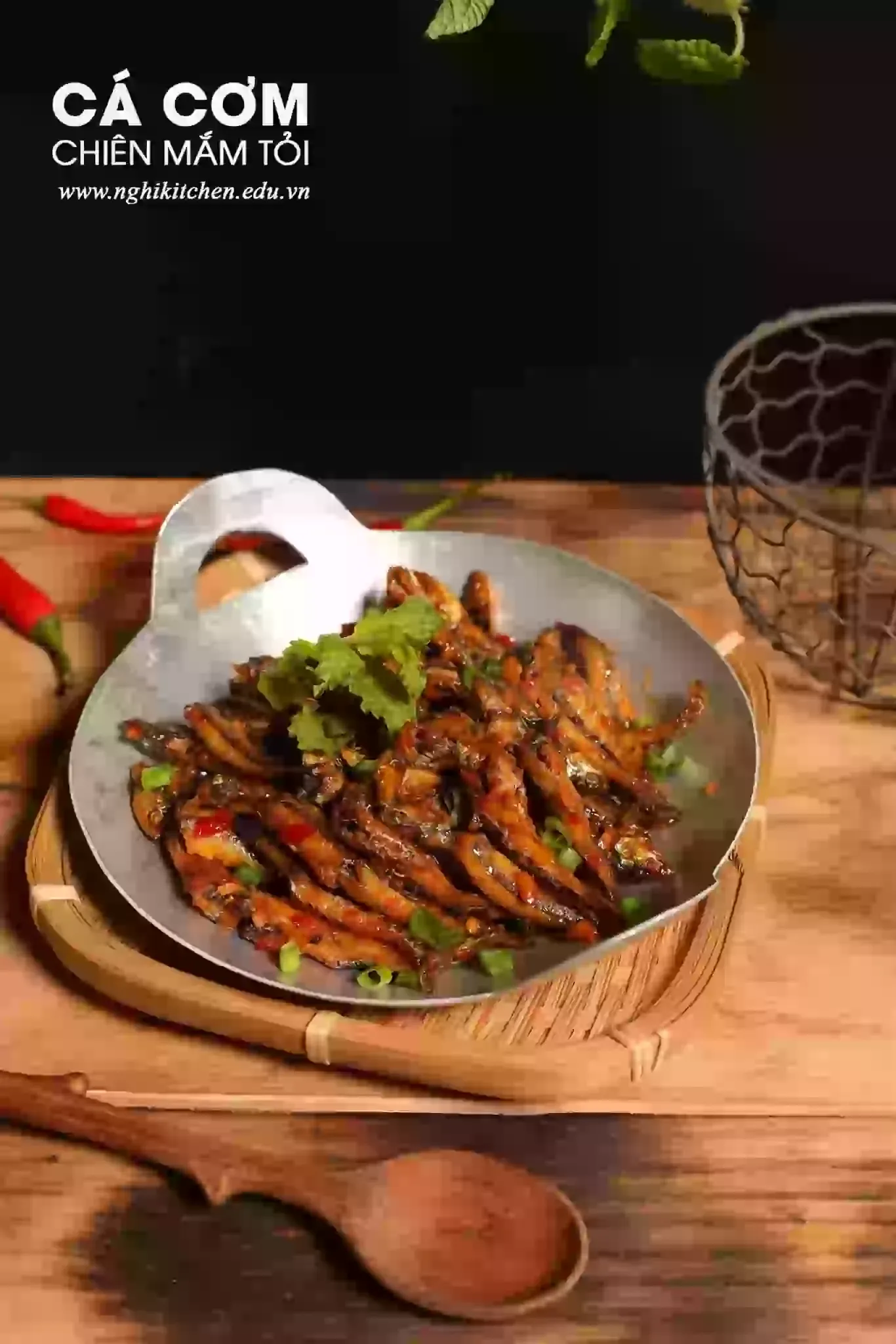 Cá cơm rim mắm tỏi - Sốt mắm tỏi - Nghi Kitchen