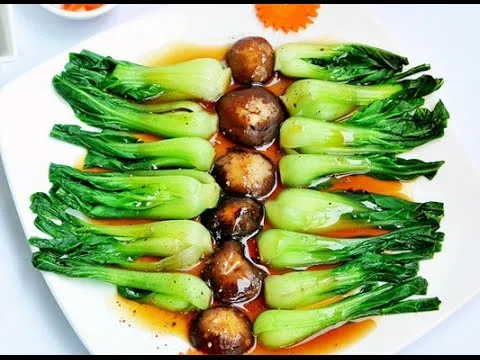 Cải thìa xào dầu hào nấm đông cô - 100 món ăn Việt