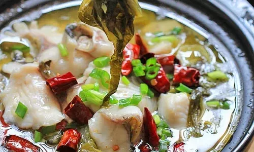 Canh cá nấu cải chua