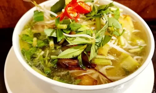 Canh chua cá hú – Thụy Như