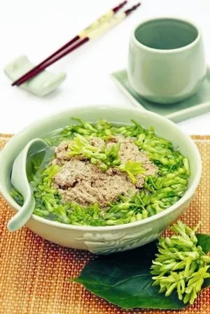 Canh cua đồng hoa thiên lý