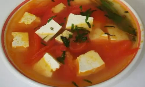 Canh đậu hũ cà chua