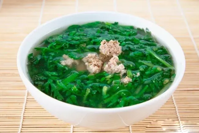 Canh Rau Cần Cải Cúc Nấu Cá