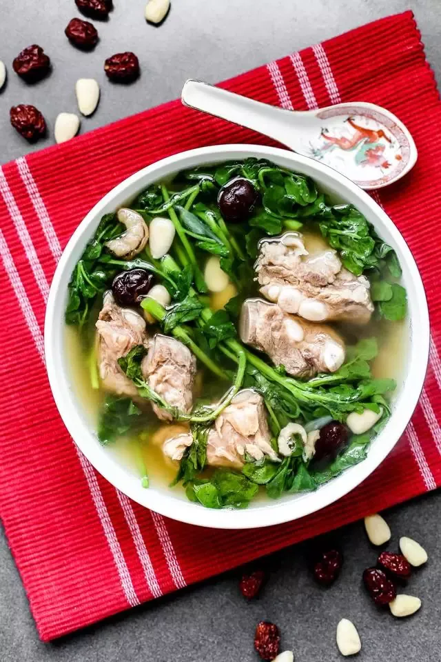 Canh sườn sò điệp cải xoong - Nguyen Bao Duy