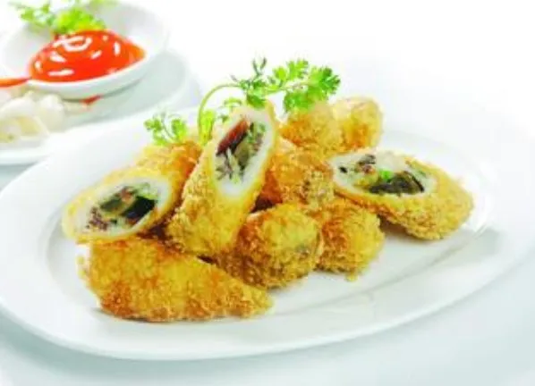 Chả giò cá lóc - Christine Ha