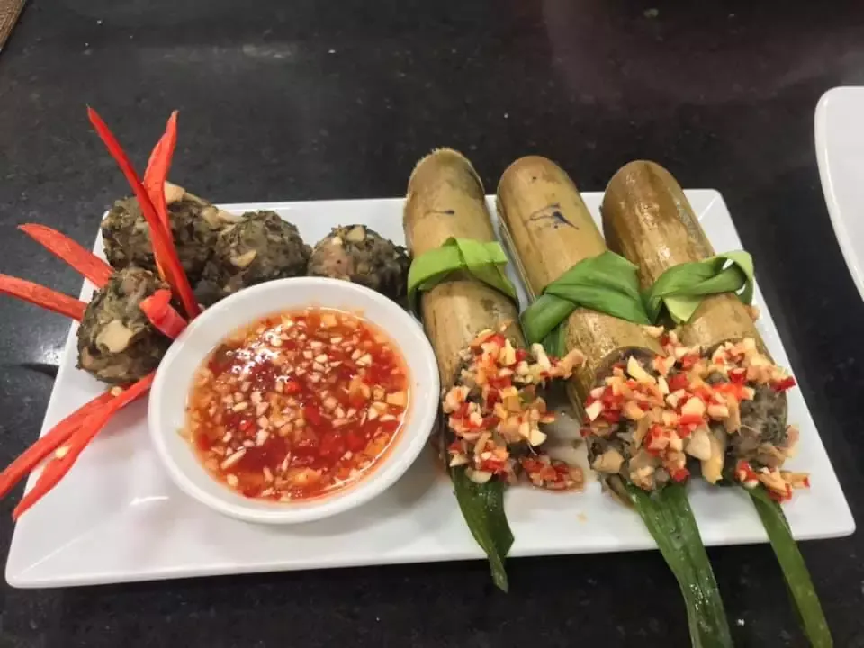 Chả ốc ống nứa lá chanh - Nghi's Kitchen