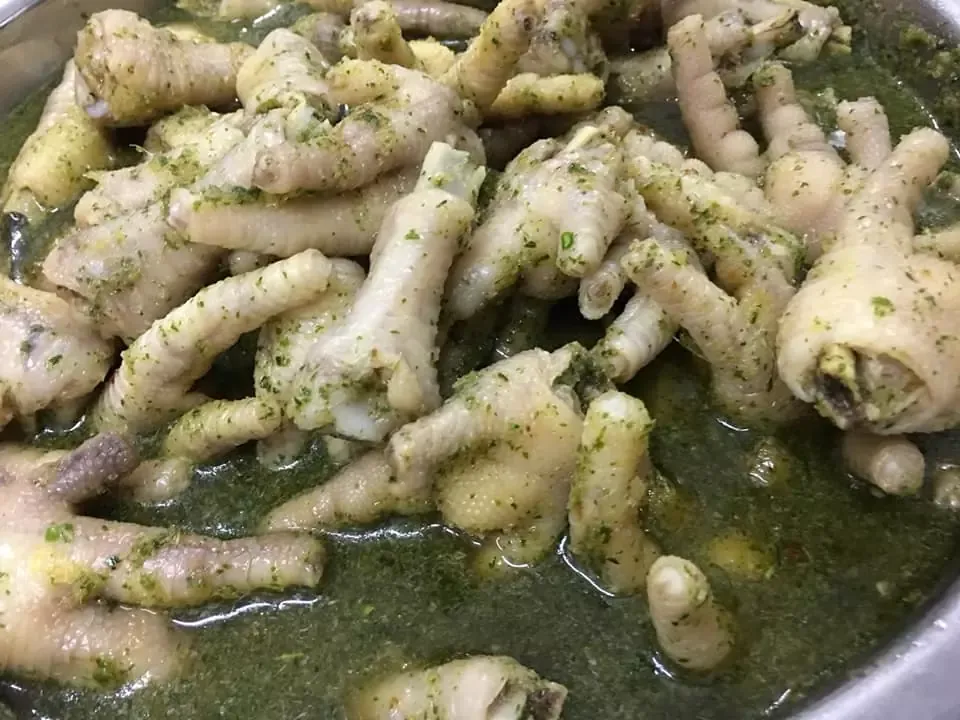 Chân gà ngâm muối Thái - Huỳnh Hiếu Nguyễn