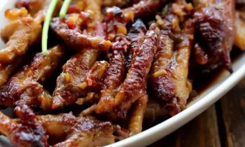 Chân Gà om nước tương kiểu Hoa – Ryan Phạm