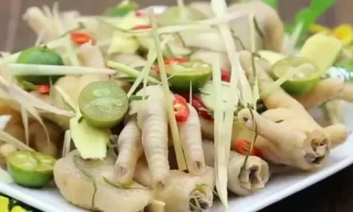 Chân gà ngâm sả tắc – Ryan Phạm