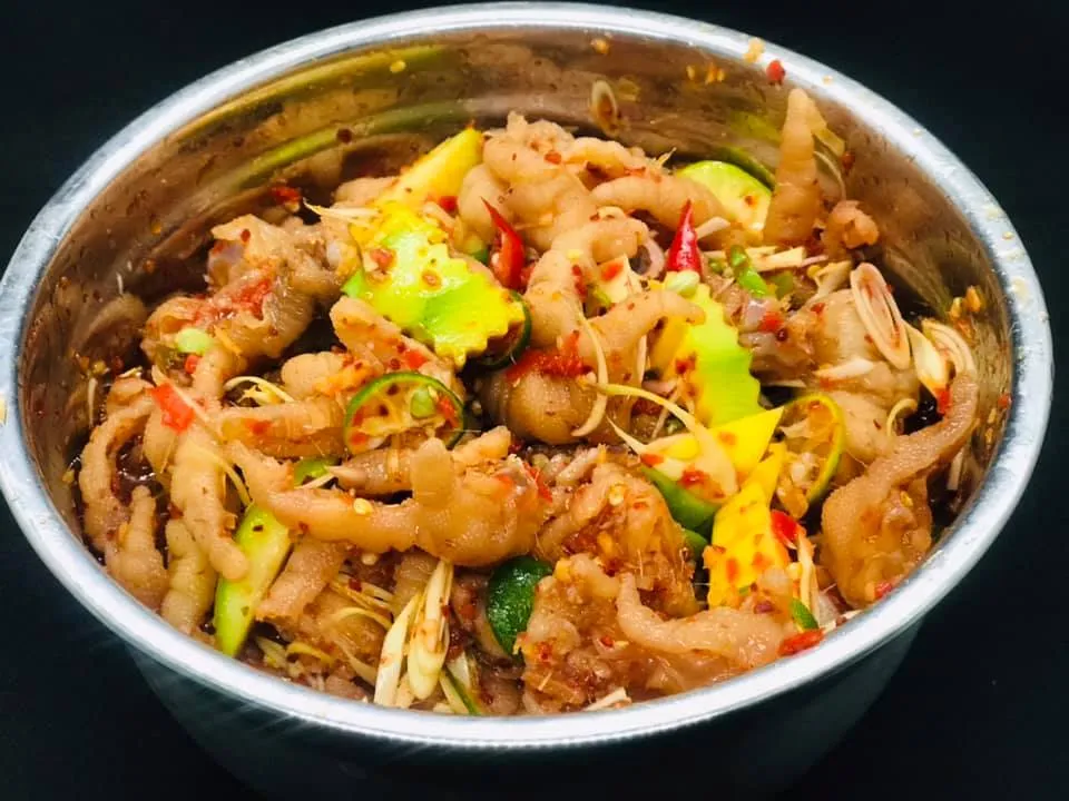 Chân gà sốt Thái - Nghi's Kitchen