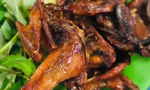 Chim cút chiên bơ – To Thien Thanh