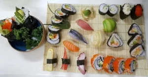 Cơm Sushi và trứng chiên kiểu Nhật – Thụy Như